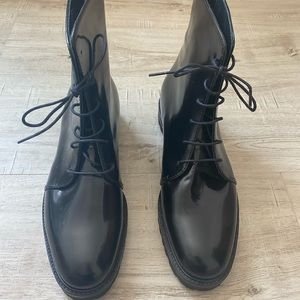 Max Mara black leather lace up boot